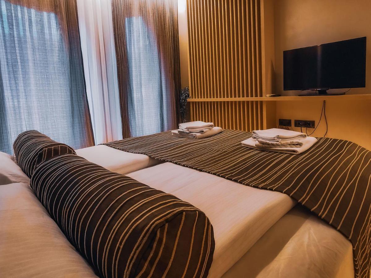 Motel Almy Zenica Buitenkant foto